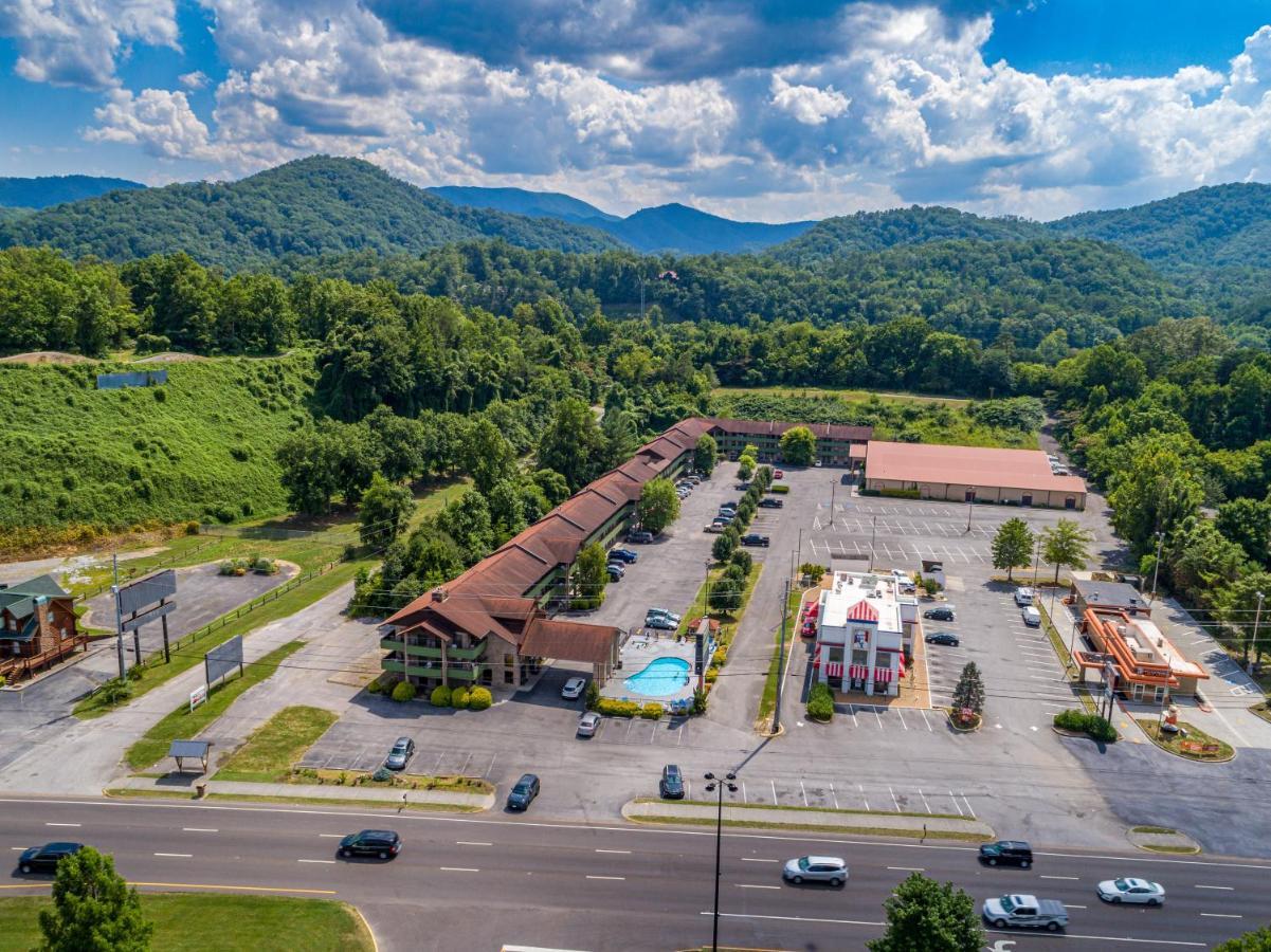 Days Inn By Wyndham Pigeon Forge South Εξωτερικό φωτογραφία