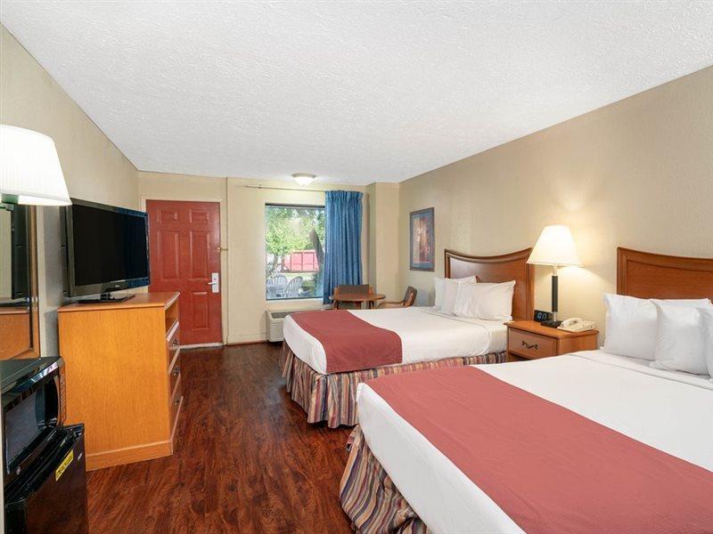 Days Inn By Wyndham Pigeon Forge South Εξωτερικό φωτογραφία