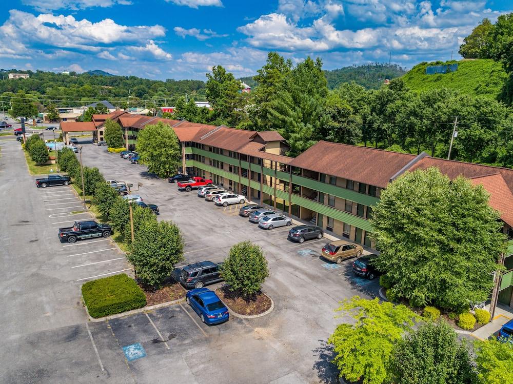 Days Inn By Wyndham Pigeon Forge South Εξωτερικό φωτογραφία