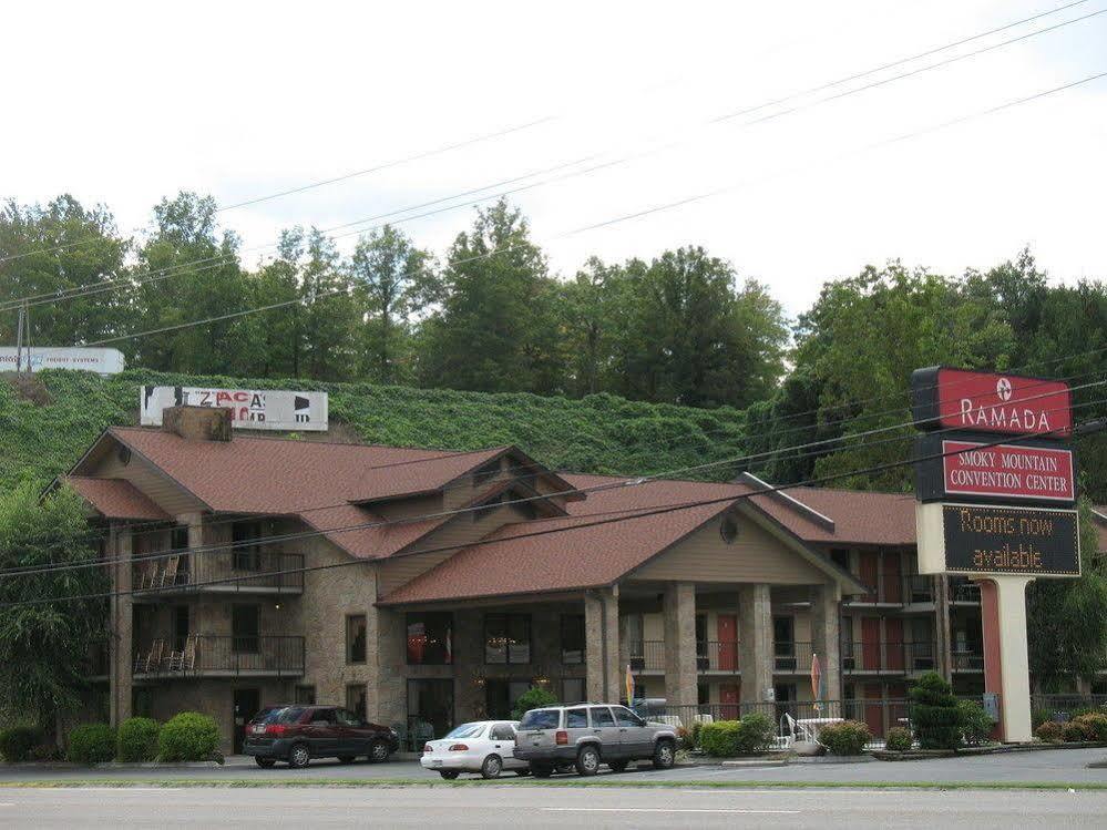 Days Inn By Wyndham Pigeon Forge South Εξωτερικό φωτογραφία