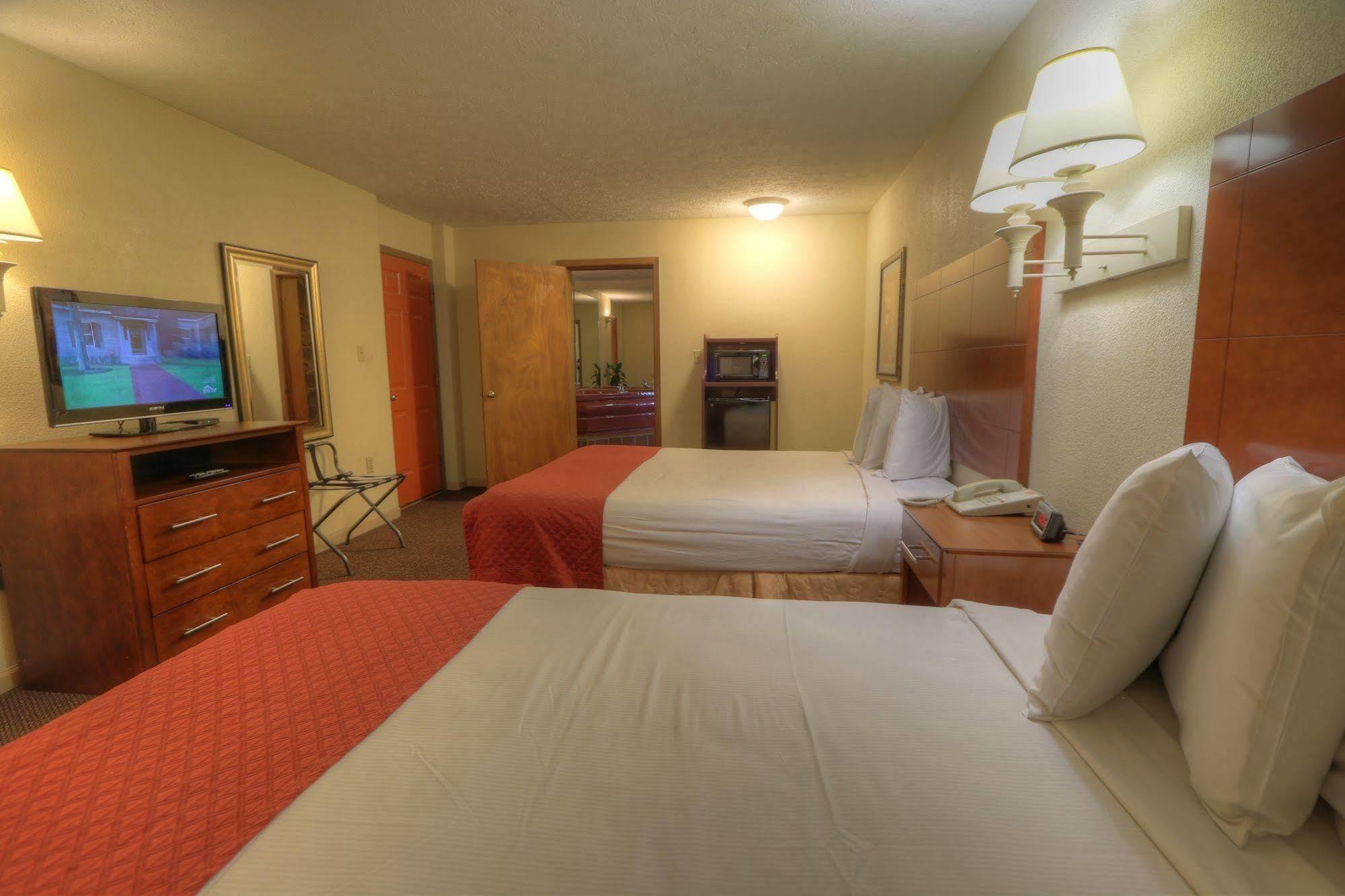 Days Inn By Wyndham Pigeon Forge South Εξωτερικό φωτογραφία